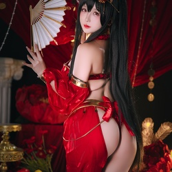 Zhuimingyou - Taihou | sexy nude cosplay